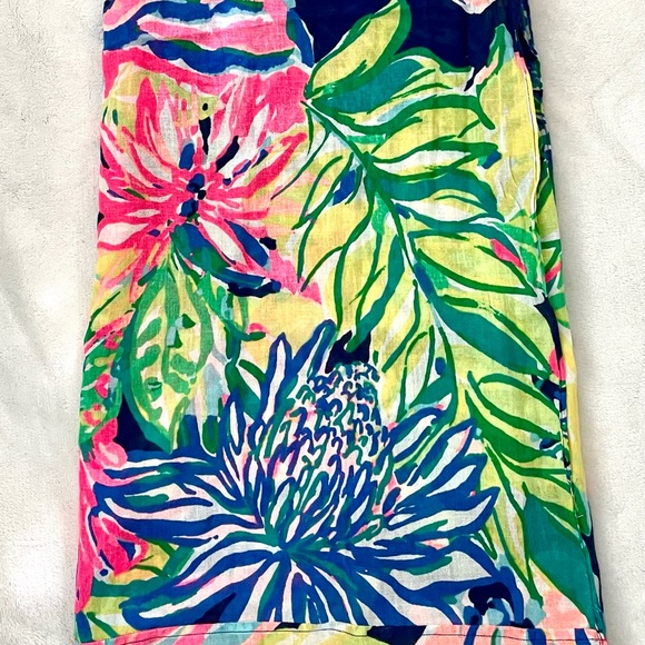 Infinity colorful Lilly Pulitzer scarf - Picture 2 of 2